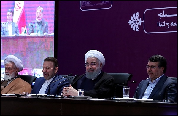 روحانی: تعامل و گفتوگو، مهمترین ویژگی فناوری ارتباطات نوین است/ بپذیریم که دوران پهنای باند است، نه تنگنای باند روحانی: تعامل و گفتوگو، مهمترین ویژگی فناوری ارتباطات نوین است/ بپذیریم که دوران پهنای باند است، نه تنگنای باند