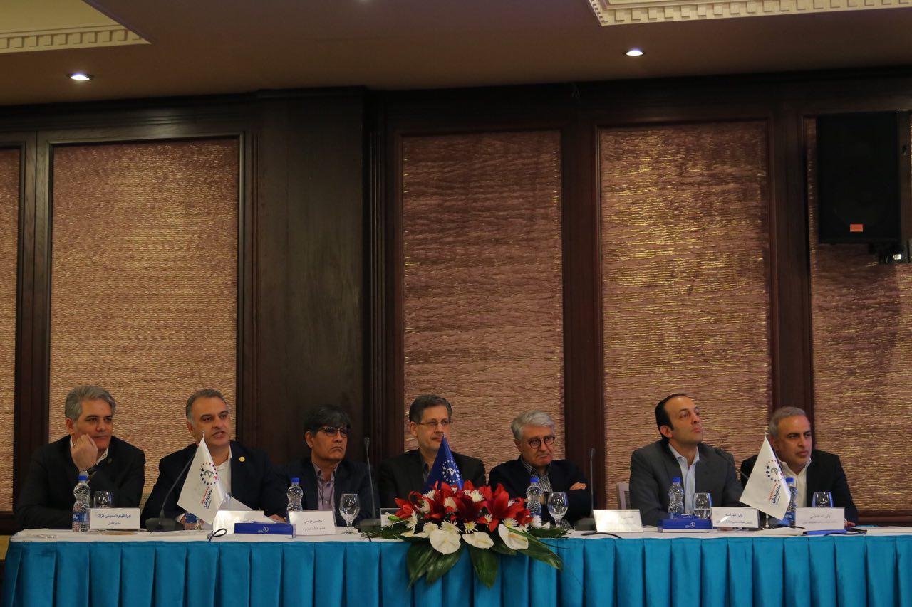 احتمال افزایش ۲۰درصدی سود در سالهای آتی/ سهامدار عمده در فکر عرضه بلوکی نیست احتمال افزایش ۲۰درصدی سود در سالهای آتی/ سهامدار عمده در فکر عرضه بلوکی نیست