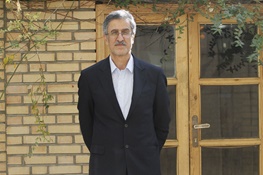 خوانساری: اقتصاد نگران گسترش جو سیاست زدگی است خوانساری: اقتصاد نگران گسترش جو سیاست زدگی است