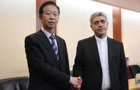 طیب نیا با وزیر دارایی چین دیدار کرد/ تاکید بر نقش ایران در طرح جاده ابریشم طیب نیا با وزیر دارایی چین دیدار کرد/ تاکید بر نقش ایران در طرح جاده ابریشم