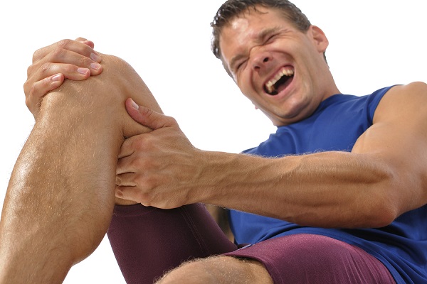 علت گرفتگی عضلات پا چیست؟ علت گرفتگی عضلات پا چیست؟