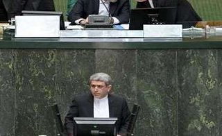 نمایندگان از پاسخهای طیبنیا درمورد آلومینیوم المهدی و هرمزال قانع شدند نمایندگان از پاسخهای طیبنیا درمورد آلومینیوم المهدی و هرمزال قانع شدند