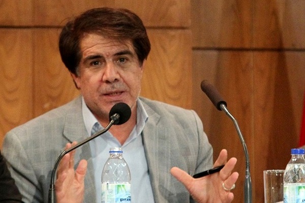 ادغام موسسات مالی غیرمجاز در بانکها چه ضرورتهایی دارد؟/ نرخ سود بانکی باید ۳درصد کاهش پیدا کند ادغام موسسات مالی غیرمجاز در بانکها چه ضرورتهایی دارد؟/ نرخ سود بانکی باید ۳درصد کاهش پیدا کند