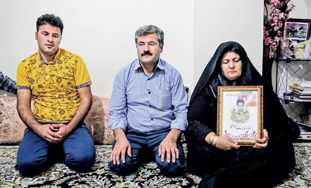 مادر سرباز سعید براتی : سعید را برگردانید مادر سرباز سعید براتی : سعید را برگردانید
