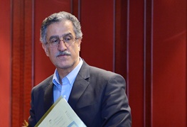 ضرورت تعیین تکلیف نرخ سود بانکی و یارانههای نقدی / دولت از تفکیک وزارتخانهها منصرف شده است ضرورت تعیین تکلیف نرخ سود بانکی و یارانههای نقدی / دولت از تفکیک وزارتخانهها منصرف شده است