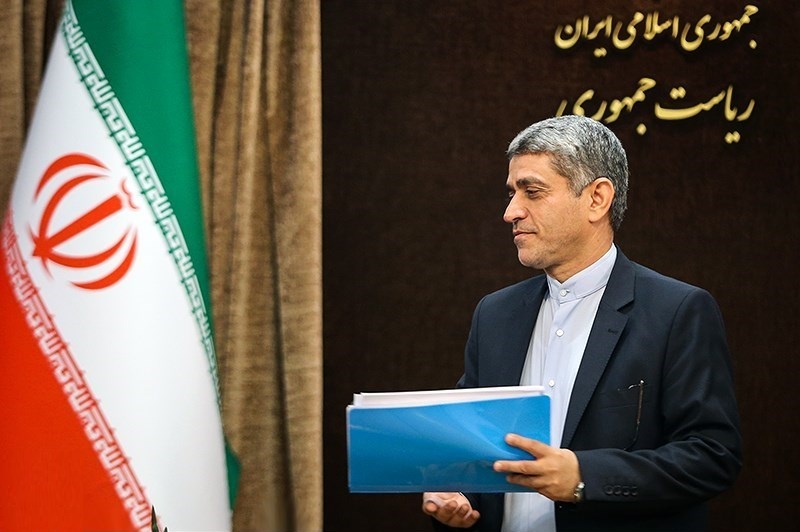 طیبنیا: در خواب هم به اقتصاد فکر میکردم/ تغییر وزیر اقتصاد شاید به دلیل ایجاد انسجام در تیم اقتصادی باشد طیبنیا: در خواب هم به اقتصاد فکر میکردم/ تغییر وزیر اقتصاد شاید به دلیل ایجاد انسجام در تیم اقتصادی باشد