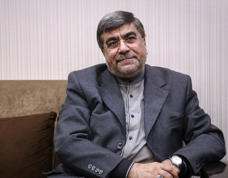 جنتی: ما «ژنِخوب» نداریم/ بیشتر از پدرم تحت تاثیر شهید بهشتی بودم جنتی: ما «ژنِخوب» نداریم/ بیشتر از پدرم تحت تاثیر شهید بهشتی بودم