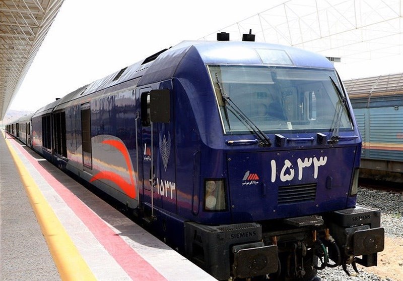 قطار ۴تخته در مسیر اصفهان- زاهدان