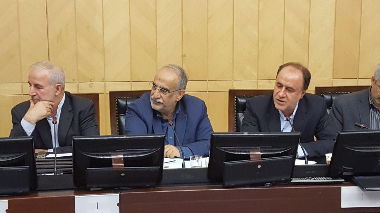 کرباسیان: اختصاص منابع از صندوق توسعهملی برای صادرکنندگان/ پیشبینی استفاده از اوراق مشارکت برای اجرای طرحهای عمرانی/ اقتصاد کشور باید بزرگتر شود کرباسیان: اختصاص منابع از صندوق توسعهملی برای صادرکنندگان/ پیشبینی استفاده از اوراق مشارکت برای اجرای طرحهای عمرانی/ اقتصاد کشور باید بزرگتر شود