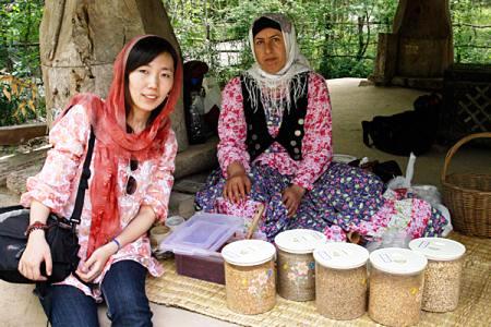 چشم بادامی‌ها هتلداران را دور می‌زنند