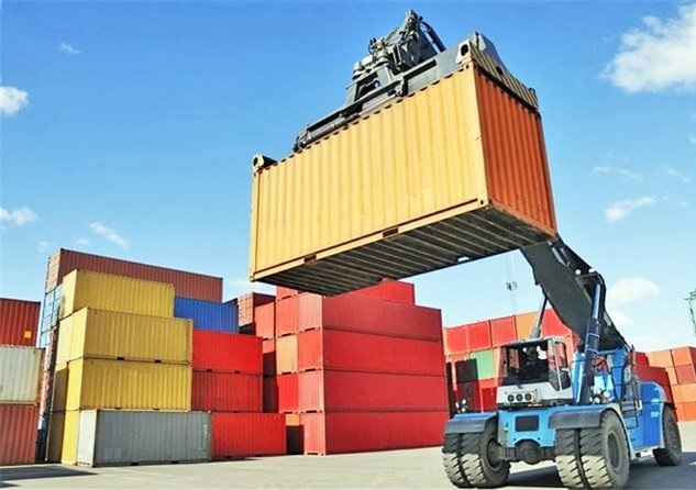 رشد اقتصادی ایران تنها از طریق صادرات ممکن است رشد اقتصادی ایران تنها از طریق صادرات ممکن است