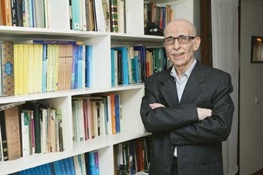 تقوی: کاهش بهای نفت، دلار را گران کرد تقوی: کاهش بهای نفت، دلار را گران کرد