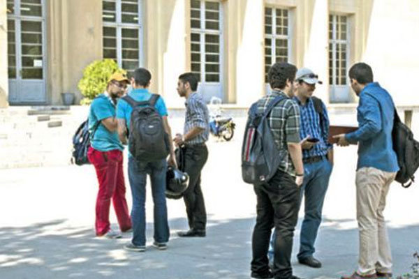 ۲۰۴هزار بیکار با فوق لیسانس و دکترا ۲۰۴هزار بیکار با فوق لیسانس و دکترا