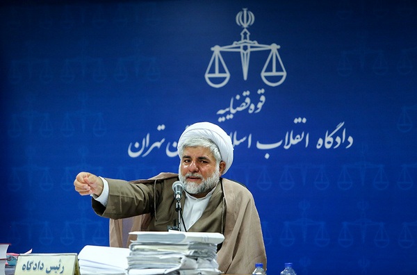 شرکای بابک زنجانی به ۲۰ سال حبس محکوم شدند شرکای بابک زنجانی به ۲۰ سال حبس محکوم شدند