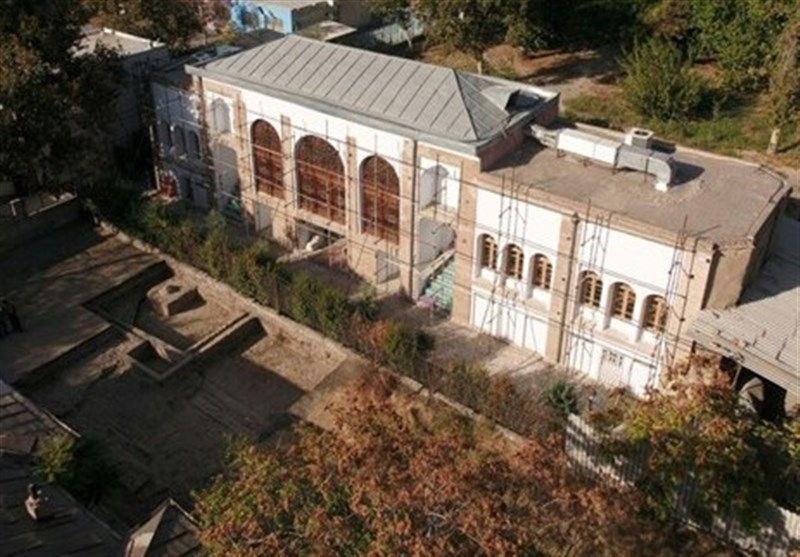 کشف آثاری در کاخی نزدیک تهران کشف آثاری در کاخی نزدیک تهران