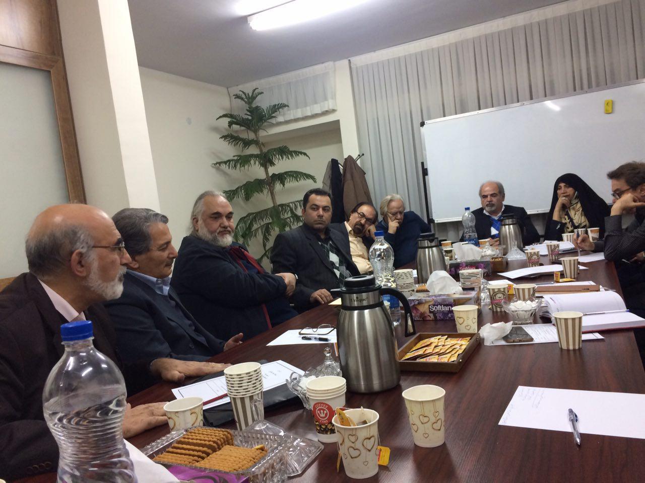 هم اندیشی پیرامون تدوین سیاستگذاری بازرگانی داخلی کشور هم اندیشی پیرامون تدوین سیاستگذاری بازرگانی داخلی کشور