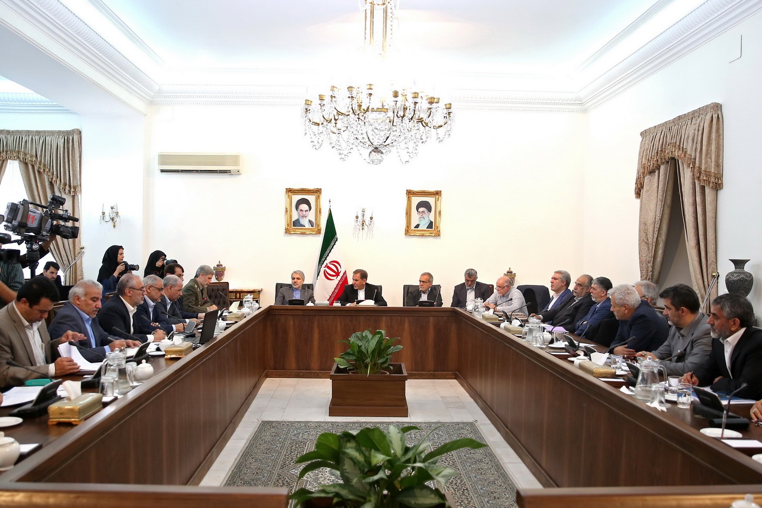 ثبات اقتصادی یکی از مهمترین دستاوردهای اقتصادی دولت/ نمیگذاریم با فضاسازی ثبات اقتصادی لطمه ببیند ثبات اقتصادی یکی از مهمترین دستاوردهای اقتصادی دولت/ نمیگذاریم با فضاسازی ثبات اقتصادی لطمه ببیند
