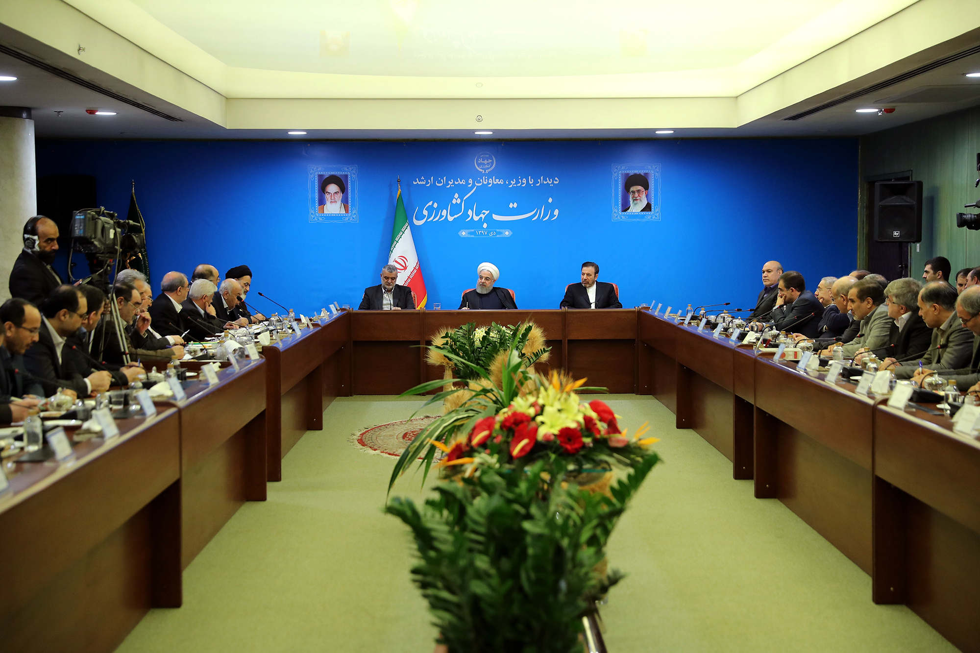 روحانی: حرکت به سمت خودکفایی در نهاده های کشاورزی و دامی ضروری است/ حفظ همزمان قدرت خرید مردم و صرفه تولیدات کشاورزی ضروری است روحانی: حرکت به سمت خودکفایی در نهاده های کشاورزی و دامی ضروری است/ حفظ همزمان قدرت خرید مردم و صرفه تولیدات کشاورزی ضروری است