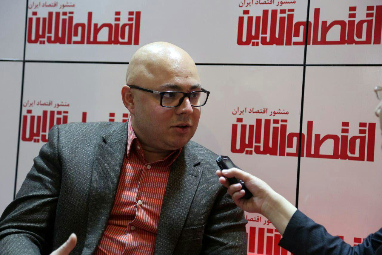محمدی در راس سازمان بورس شفافیت را به بازار برگرداند/ توسعه ابزاریهای مالی باعث گسترش دامنه سرمایهگذاری در بورس شد محمدی در راس سازمان بورس شفافیت را به بازار برگرداند/ توسعه ابزاریهای مالی باعث گسترش دامنه سرمایهگذاری در بورس شد