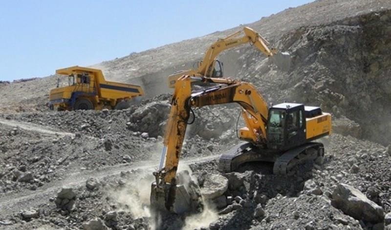 فعالسازی معادن کوچک با الگوهای موفق بخش خصوصی فعالسازی معادن کوچک با الگوهای موفق بخش خصوصی
