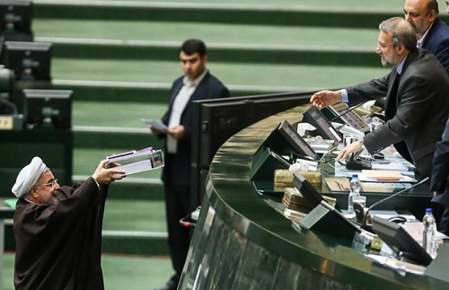 لایحه بودجه هفته آخر بهمن در صحن علنی مطرح میشود لایحه بودجه هفته آخر بهمن در صحن علنی مطرح میشود