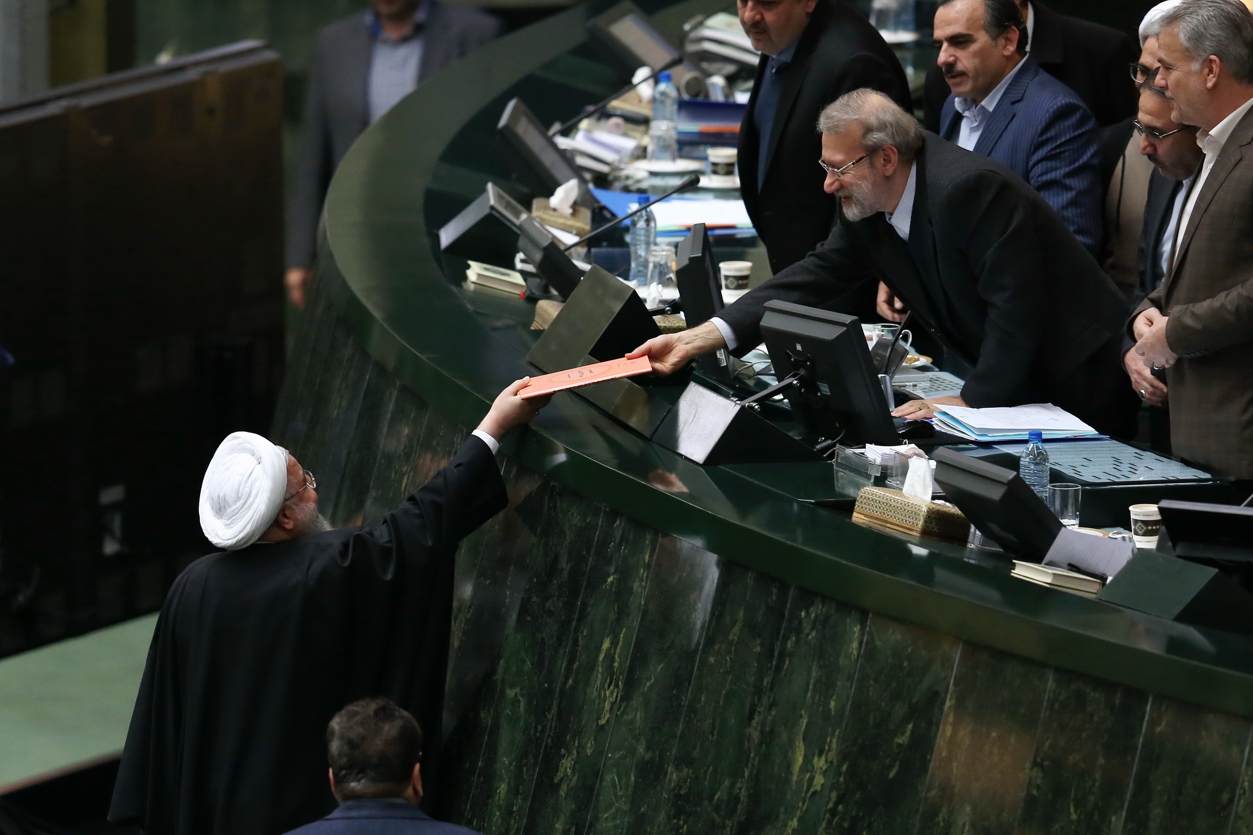 بودجه98 منطبق با شرایط تحریم است بودجه98 منطبق با شرایط تحریم است