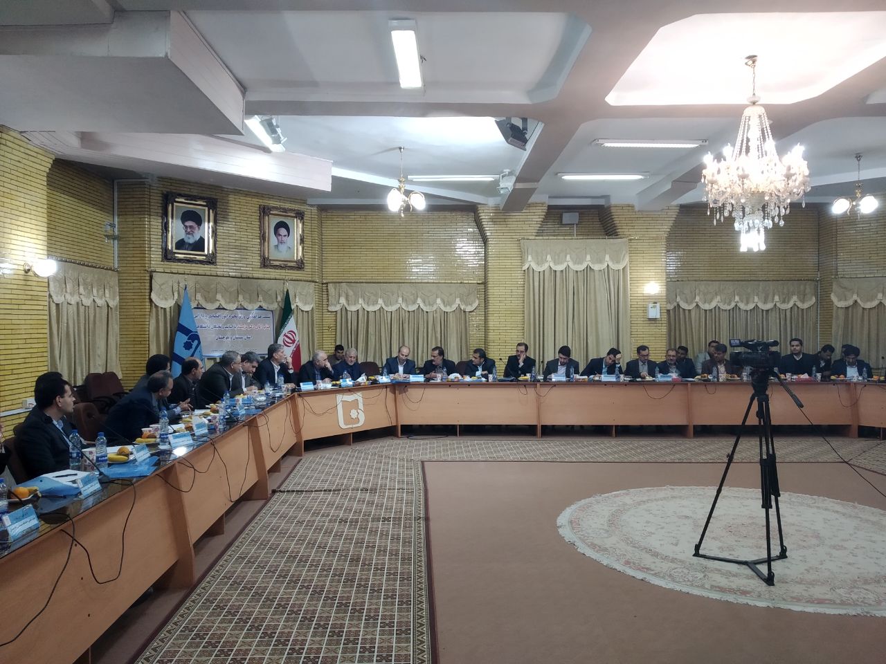 ترانزیت ایران امسال 900میلیون دلار بود/ منابع کشور 20درصد رشد کرد ترانزیت ایران امسال 900میلیون دلار بود/ منابع کشور 20درصد رشد کرد