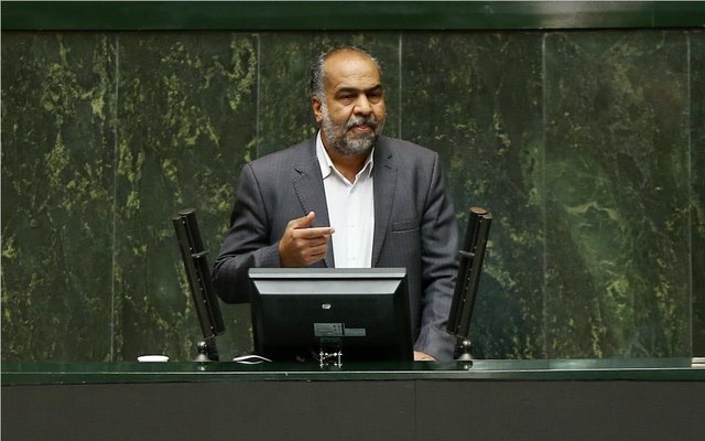 مجلس بررسی گرانیهای اخیر را در دستور کار قرار دهد مجلس بررسی گرانیهای اخیر را در دستور کار قرار دهد