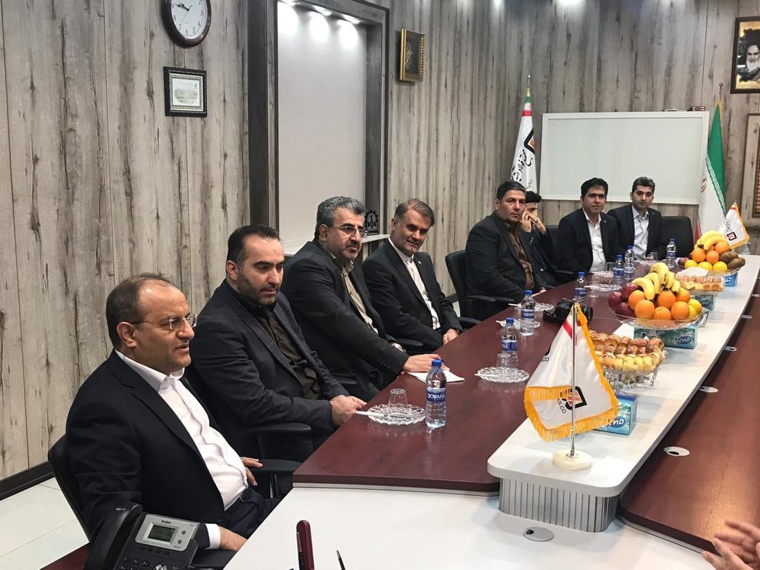 بازدید مدیرعامل بانک توسعه تعاون از 2 مجتمع صنعتی بازدید مدیرعامل بانک توسعه تعاون از 2 مجتمع صنعتی