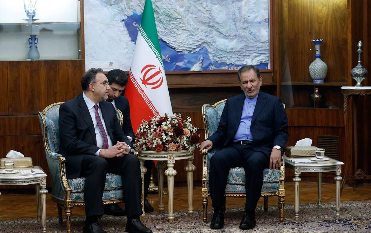 جهانگیری: رابطه تهران و بغداد مستحکم و غیرقابل تخریب است/ افزایش مناسبات اقتصادی بین دو کشور با توسعه همکاریهای بانکی جهانگیری: رابطه تهران و بغداد مستحکم و غیرقابل تخریب است/ افزایش مناسبات اقتصادی بین دو کشور با توسعه همکاریهای بانکی