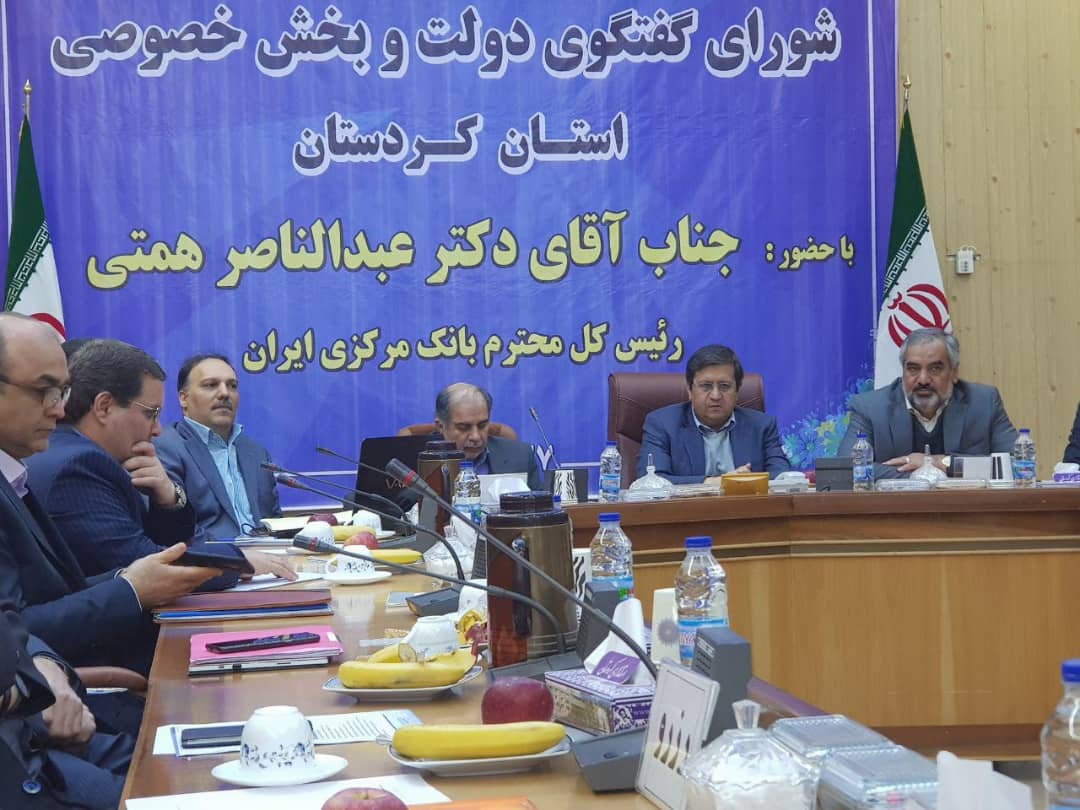 بانک مرکزی با صادرات ریالی مخالف است/ ارزش افزوده صادرات باید در داخل کشور و به چرخه اقتصاد برگردد بانک مرکزی با صادرات ریالی مخالف است/ ارزش افزوده صادرات باید در داخل کشور و به چرخه اقتصاد برگردد