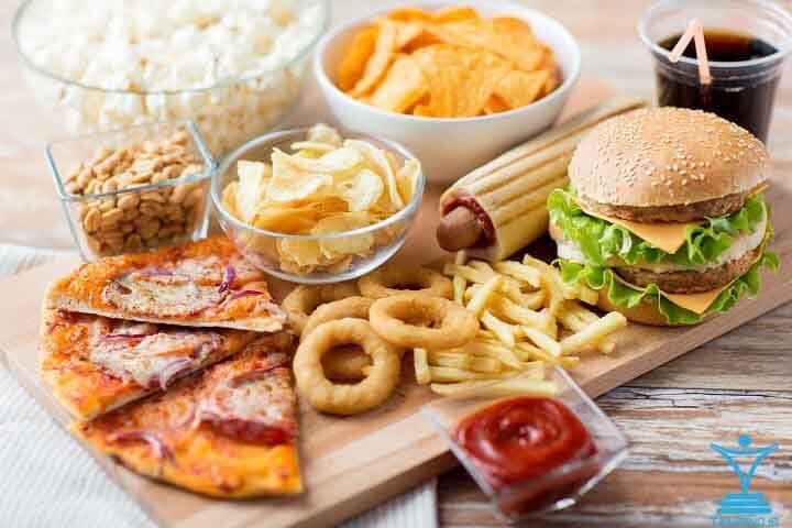 فست فودها چه بلایی سرمان میآورند؟ فست فودها چه بلایی سرمان میآورند؟