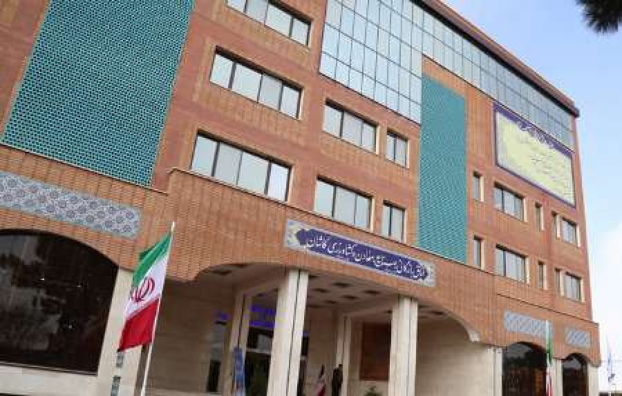 اتاق کاشان مشکل کارت عضویت ندارد/ اعضای اتاق کاشان از پیش تعیین نخواهند شد اتاق کاشان مشکل کارت عضویت ندارد/ اعضای اتاق کاشان از پیش تعیین نخواهند شد