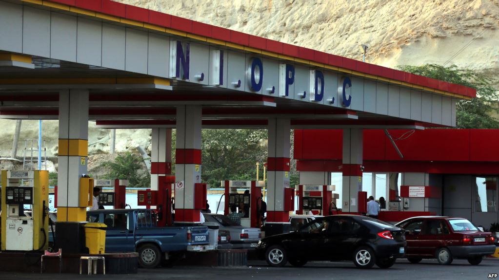 ساماندهی و تامین ایمنی خودروهای دوگانه سوز/ وزارت نفت مکلف به هوشمندسازی جایگاههای عرضه سوخت و گاز شد ساماندهی و تامین ایمنی خودروهای دوگانه سوز/ وزارت نفت مکلف به هوشمندسازی جایگاههای عرضه سوخت و گاز شد