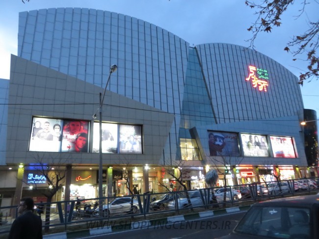 پرفروشترین سینماهای کشور را بشناسید! پرفروشترین سینماهای کشور را بشناسید!