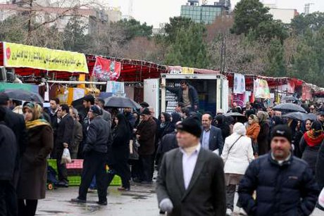 نمایشگاههای بهاره کارش را آغاز کرد نمایشگاههای بهاره کارش را آغاز کرد