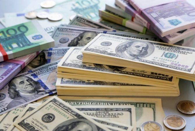 نوسانات قیمت دلار در چهار دوره ریاست بانک مرکزی/ دوران بهمنی رکورد دار بیشترین جهش نرخ ارز نوسانات قیمت دلار در چهار دوره ریاست بانک مرکزی/ دوران بهمنی رکورد دار بیشترین جهش نرخ ارز