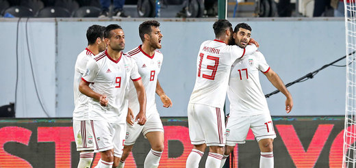 لباس ایران در جمع ۵۰لباس برتر تیمهای ملی در جهان لباس ایران در جمع ۵۰لباس برتر تیمهای ملی در جهان