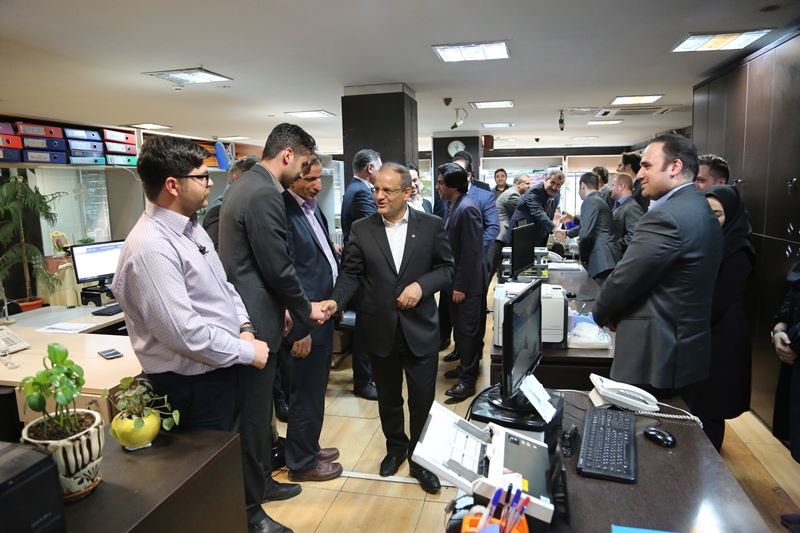 بازدید مدیرعامل بانک توسعه تعاون از شعب این بانک بازدید مدیرعامل بانک توسعه تعاون از شعب این بانک
