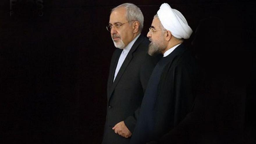 روحانی ضمن حمایت از ظریف در مورد ماوقع گزارش دهد روحانی ضمن حمایت از ظریف در مورد ماوقع گزارش دهد