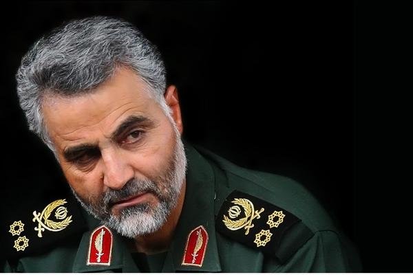 سردار سلیمانی: ملت را نسبت به افتخاراتمان آگاه کنیم سردار سلیمانی: ملت را نسبت به افتخاراتمان آگاه کنیم