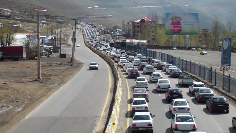 ترافیک سنگین در محورهای شمال کشور ترافیک سنگین در محورهای شمال کشور