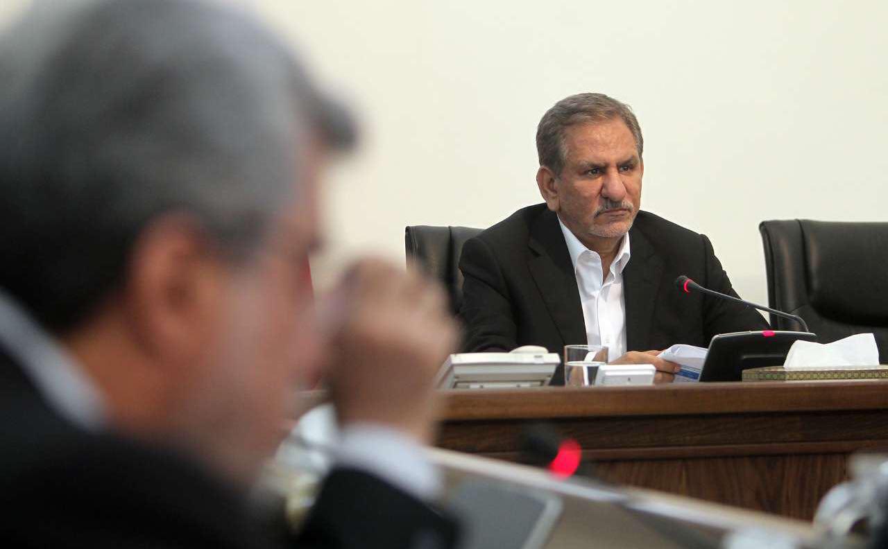 تأمین آب شرب اصلیترین اولویت کاری دولت در سال۹۷/ کمبود آب مسئله نخست کشور است تأمین آب شرب اصلیترین اولویت کاری دولت در سال۹۷/ کمبود آب مسئله نخست کشور است