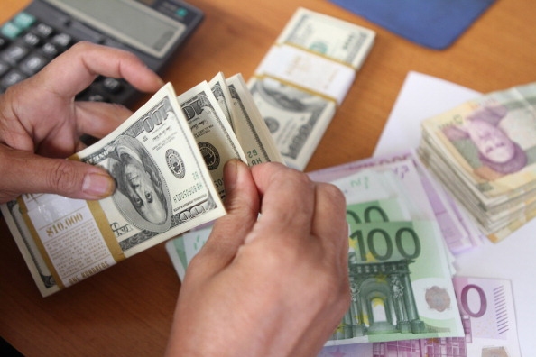 بانک‌ها از چرخه پرداخت ارز مسافرتی حذف می‌شوند؟
