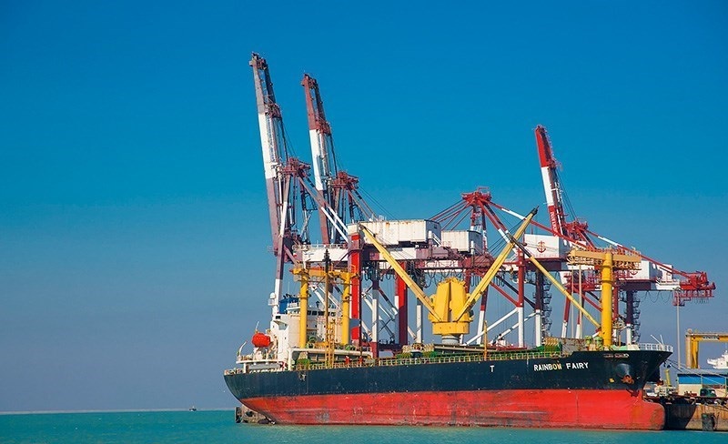 ترخیص 6.8 میلیارد دلار کالا/ متوسط قیمت هر تن کالای وارداتی1291دلار است ترخیص 6.8 میلیارد دلار کالا/ متوسط قیمت هر تن کالای وارداتی1291دلار است