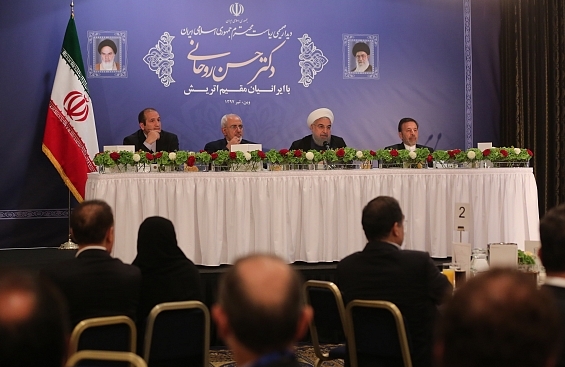 روحانی: بدخواهان میخواهند پلها را خراب و جایش دیوار بسازند/ مسیر پیشرفت را چه با توافق هسته ای و چه بدون آن ادامه میدهیم روحانی: بدخواهان میخواهند پلها را خراب و جایش دیوار بسازند/ مسیر پیشرفت را چه با توافق هسته ای و چه بدون آن ادامه میدهیم
