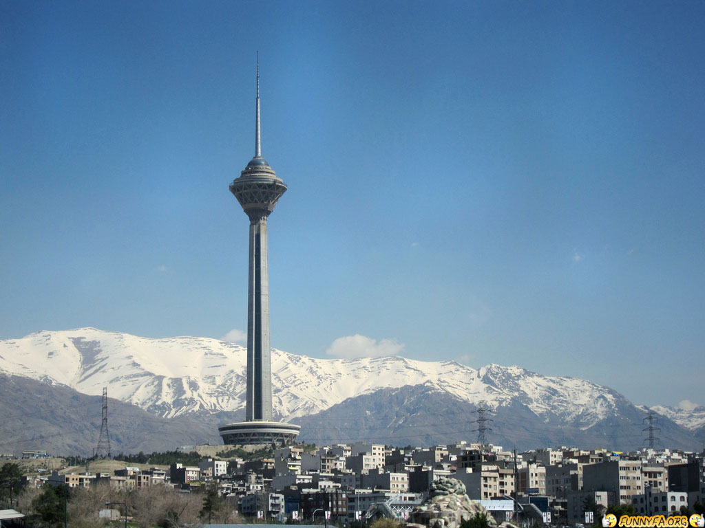 لغو توقفهای رایگان در محوطه برج میلاد لغو توقفهای رایگان در محوطه برج میلاد