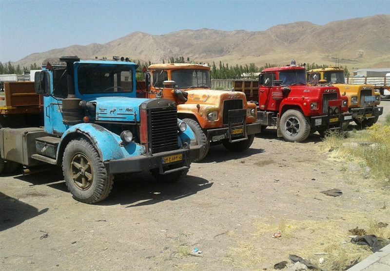 تسهیل پرداخت تسهیلات خودروسازان و متقاضیان نوسازی ناوگان تجاری تسهیل پرداخت تسهیلات خودروسازان و متقاضیان نوسازی ناوگان تجاری