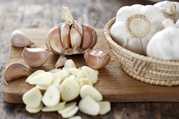 مواد غذایی مفید برای مقابله با سرماخوردگی و آنفلوانزا مواد غذایی مفید برای مقابله با سرماخوردگی و آنفلوانزا