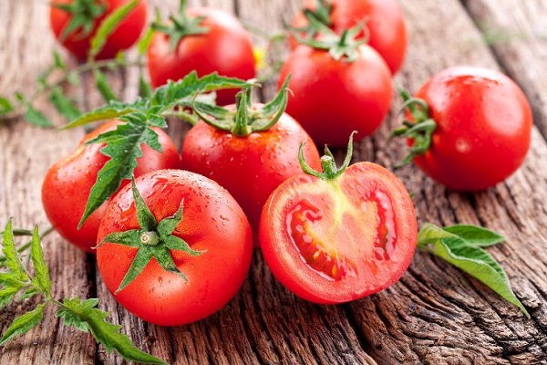 کاهش چشمگیر تولید سیب زمینی و گوجه فرنگی کاهش چشمگیر تولید سیب زمینی و گوجه فرنگی